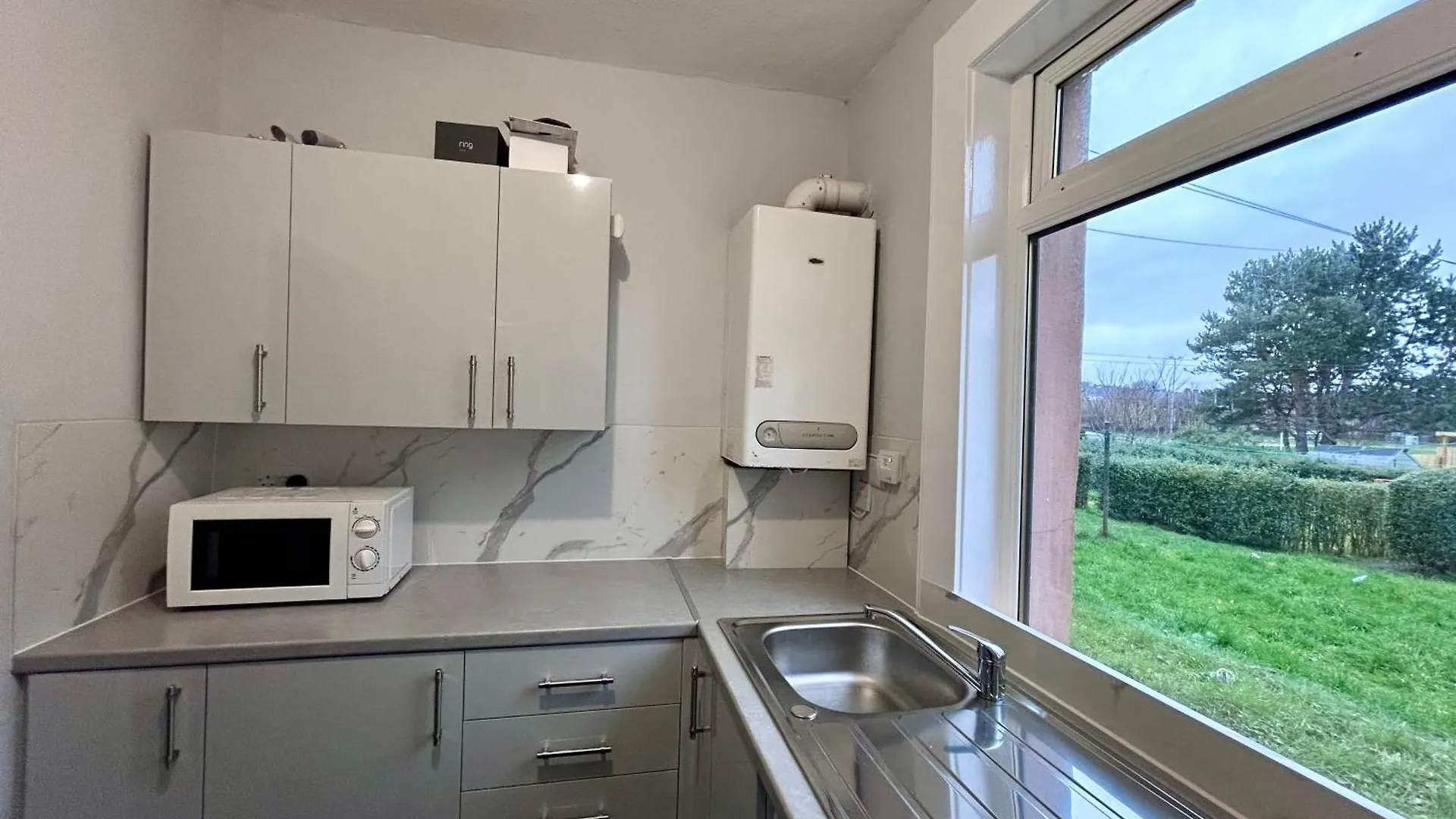Urban Oasis:Perfect Stay In City Edinburgh Apartment